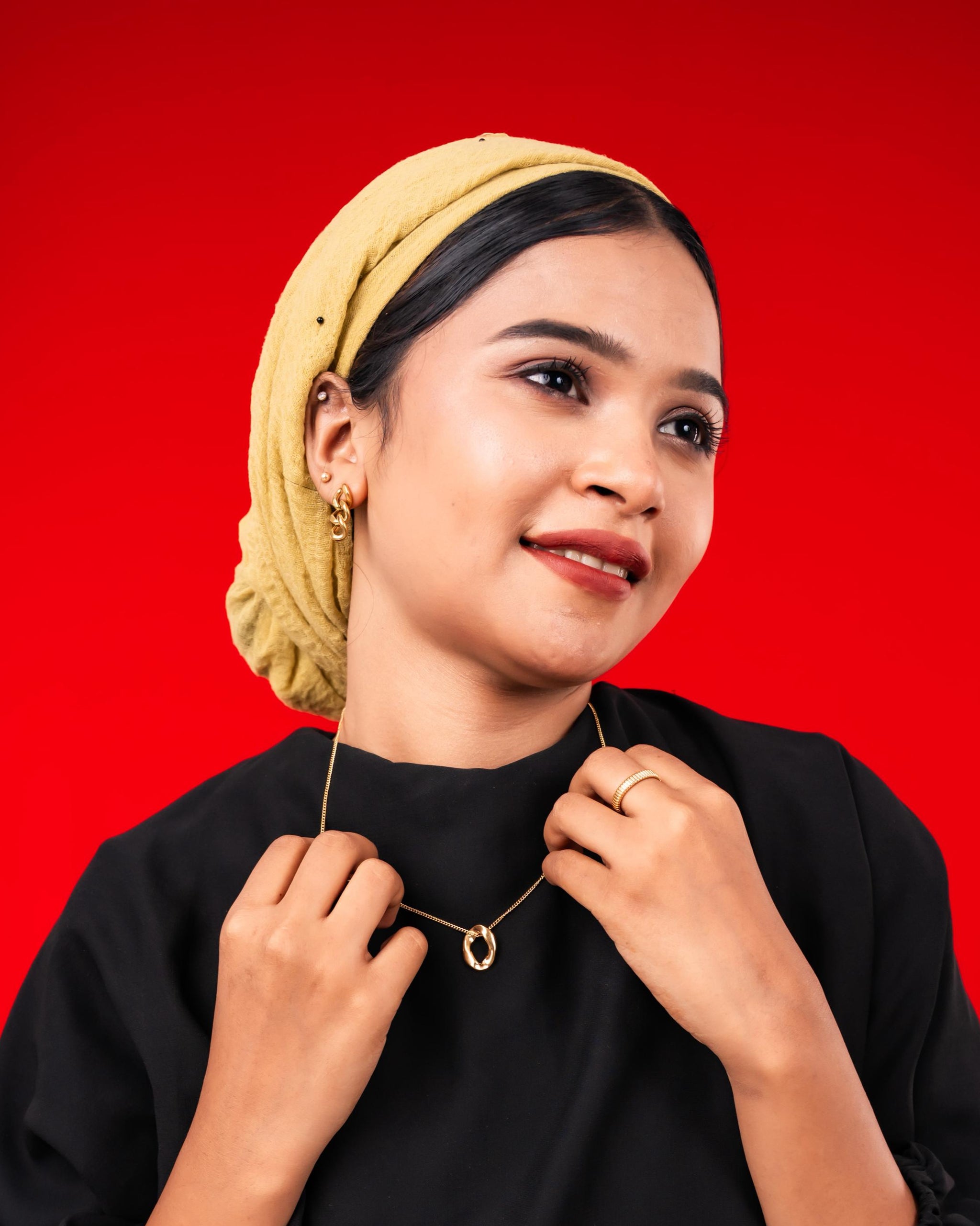 Pyroni Pendant Necklace